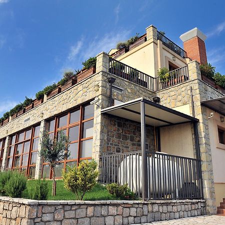 Mitrovici  Hotel Aria מראה חיצוני תמונה